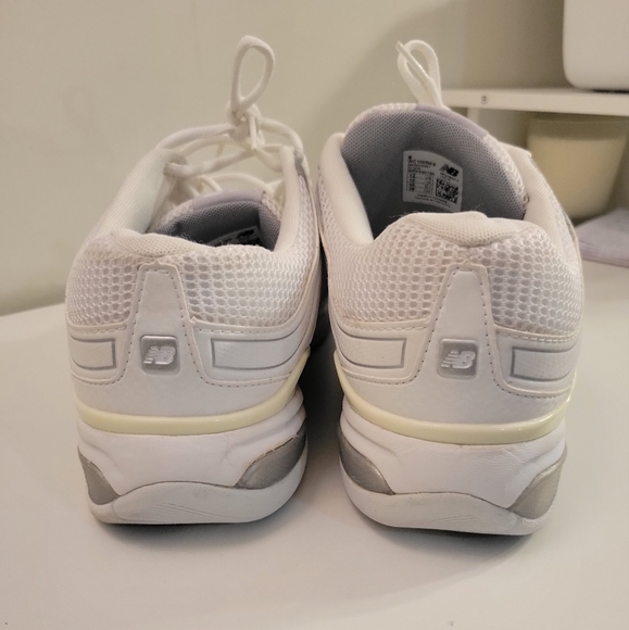 NB Tennis 1005 - Picture 8 of 9